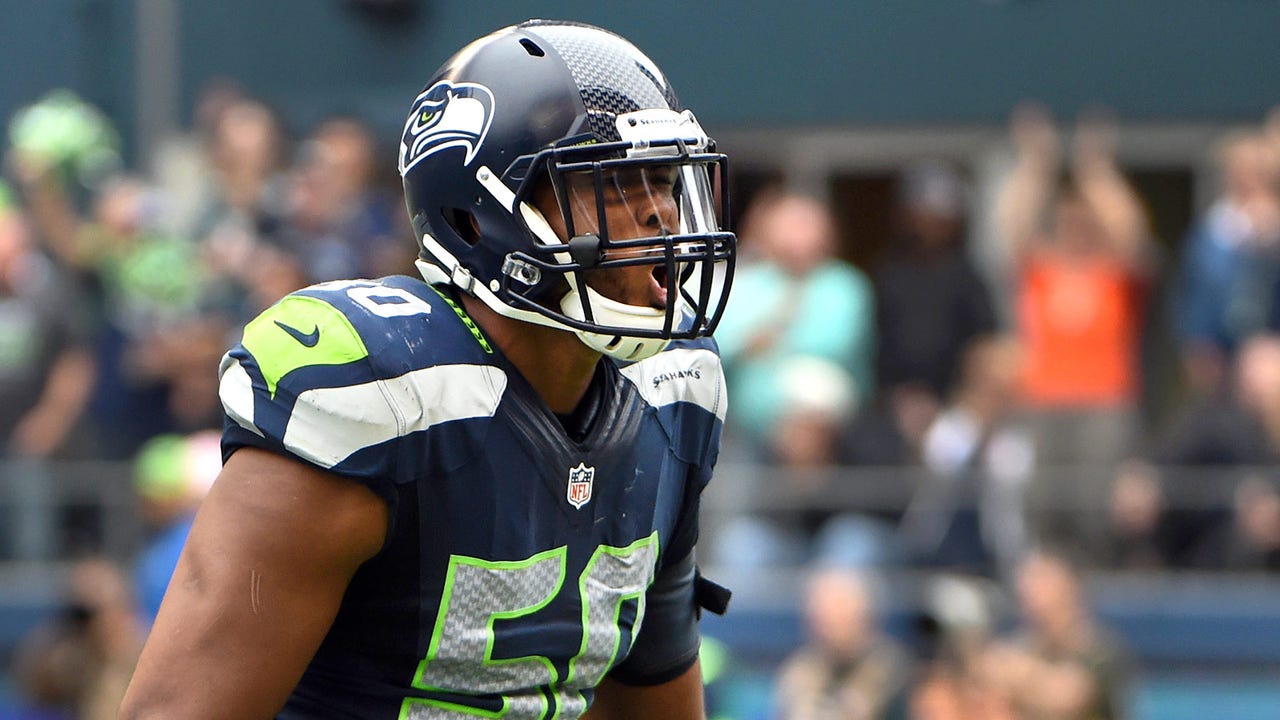 Seahawks sign linebacker Wright to 4-year extension